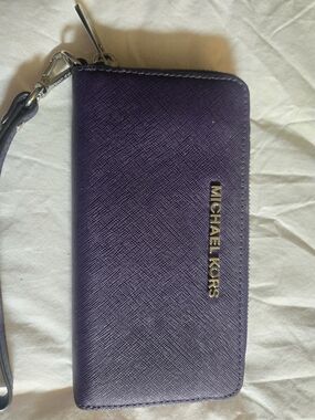 Michael Kors Deep Purple Saffiano Zip-Around Wristlet Wallet